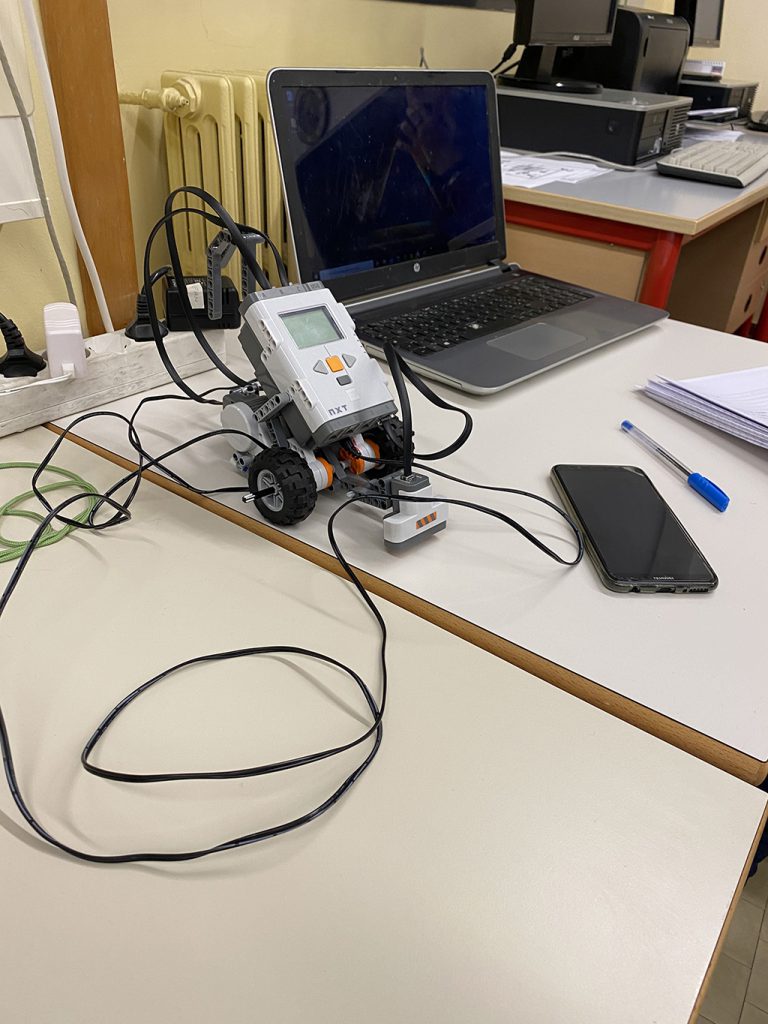 oprema laboratorija elektronike